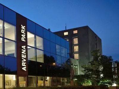 Arvena Park Hotel Nuremberg 4*,