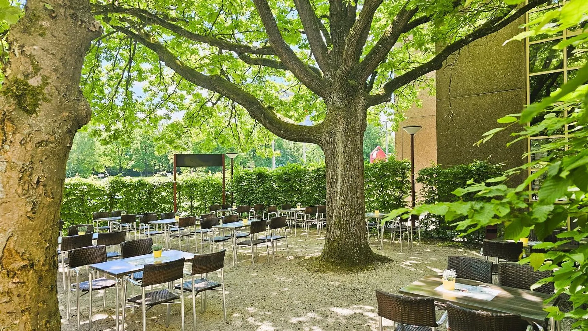 Arvena Park Hotel Norimberga 4*,  Germania